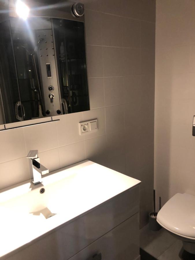 Apartament Przy Lesie Chojno-Blota Wielkie Bagian luar foto